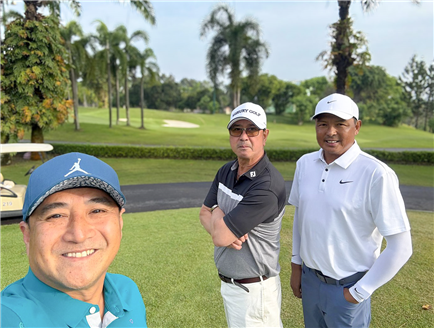 𝐒𝐈𝐌𝐏𝐋𝐘 𝐓𝐇𝐄 𝐁𝐄𝐒𝐓!✨